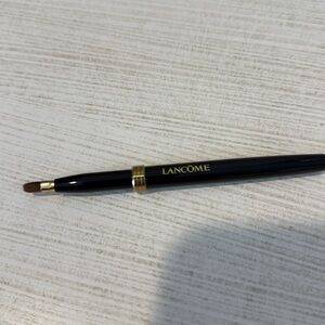 Lancôme Retractable Lip brush